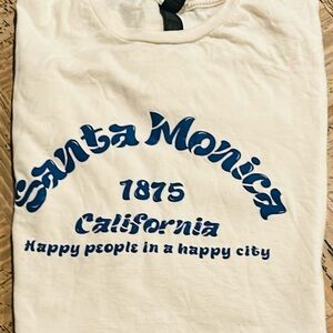 Santa Monica Tee, Women’s size Large, Gildan soft style, nice pre owned cond